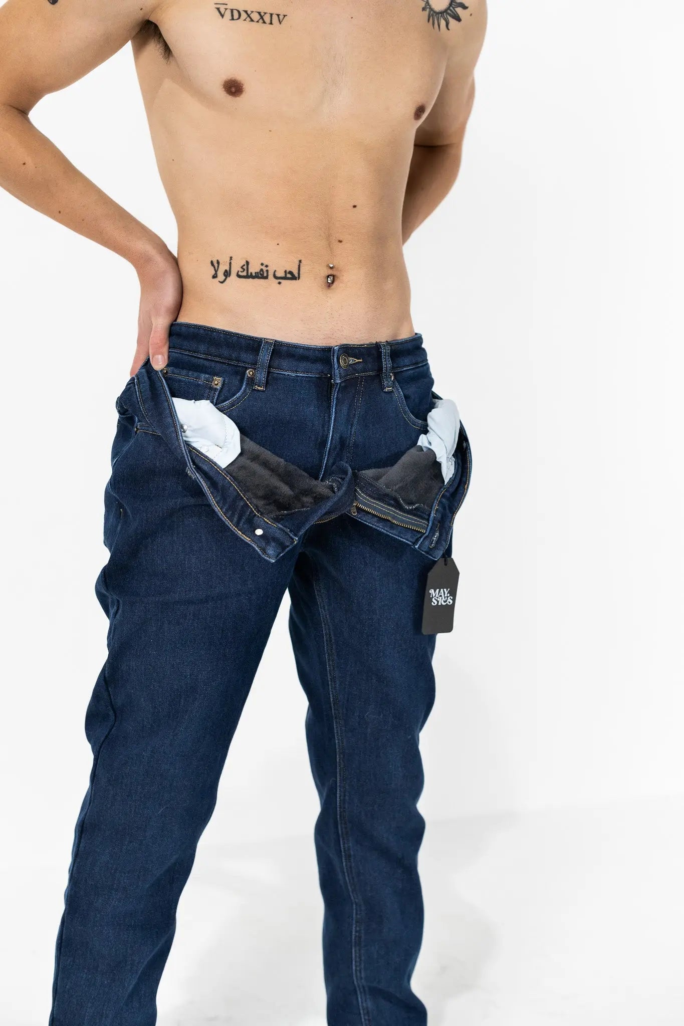 Men wearing Maysics Fleece Toasty Jeans showing Inside of the fleece lining